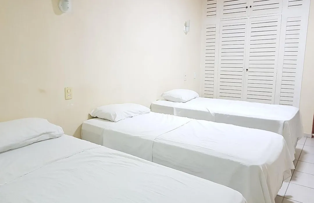 Oyo Del Verde Hotel-1